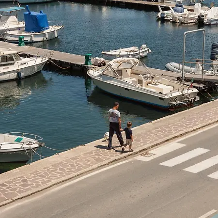 Appartamento La Vecchia Scuola Cavo